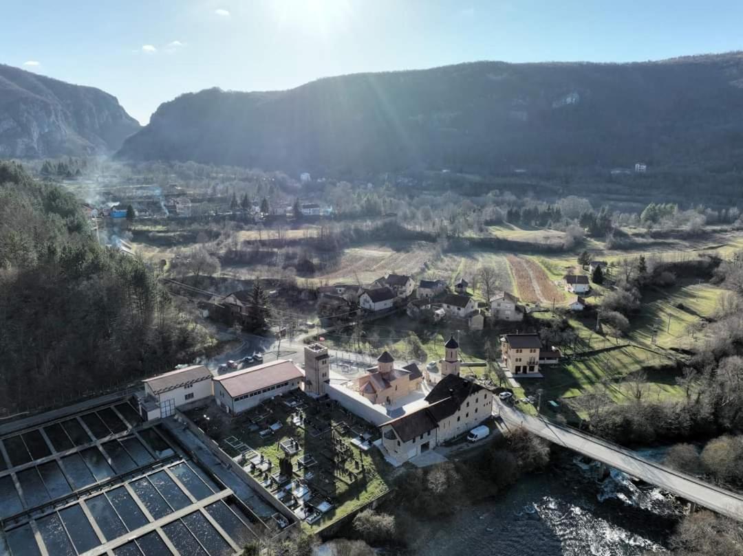 Apartments Martin Brod Εξωτερικό φωτογραφία